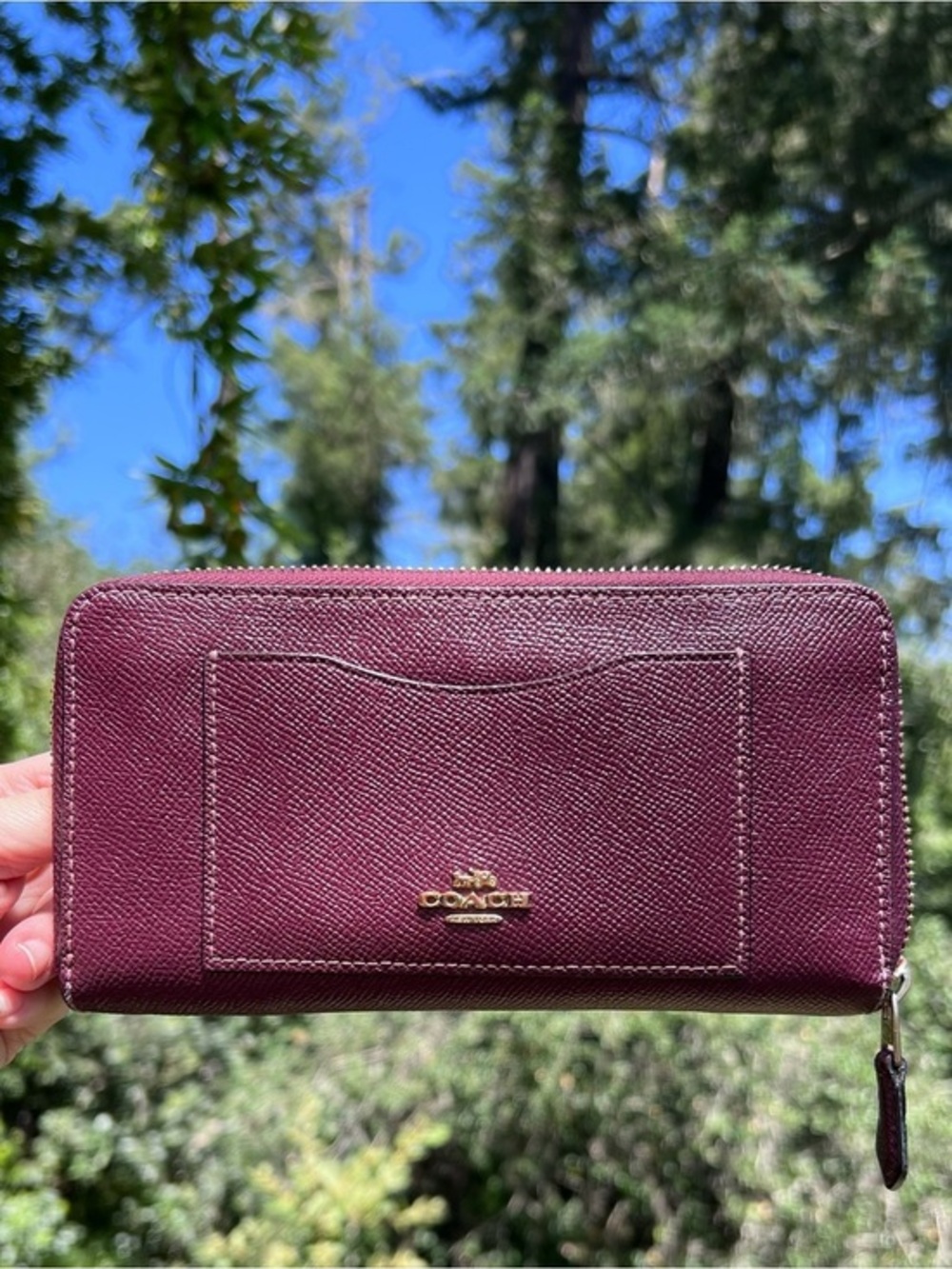COACH Long Zip-Around Wallet Purple Crossgrain Leather w Gold Hardware AUTHENTIC